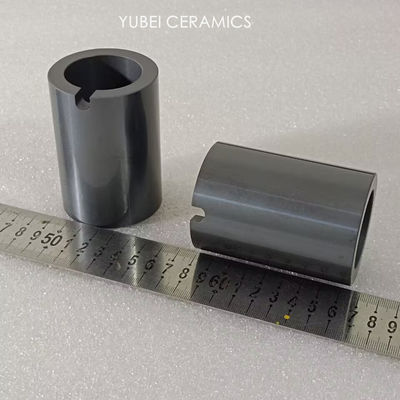 Personnaliser les pièces en céramique Sic Densité 3.12g/cm3 pour les applications avancées
